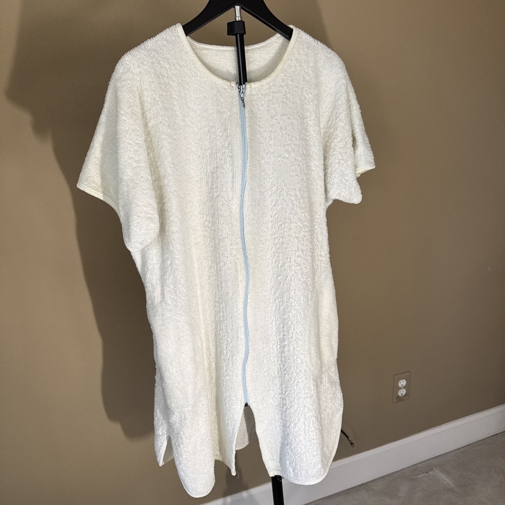 Vintage STAN HERMAN Women's Size‎ L White Chenille Robe Zipper Front Pockets